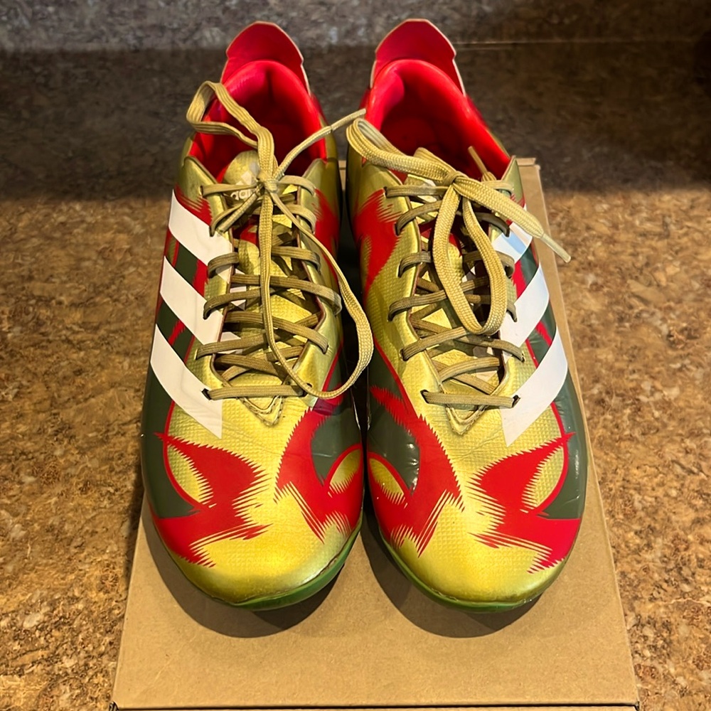 Adidas GameMode FeverNova Soccer Cleats - Size 5 Youth